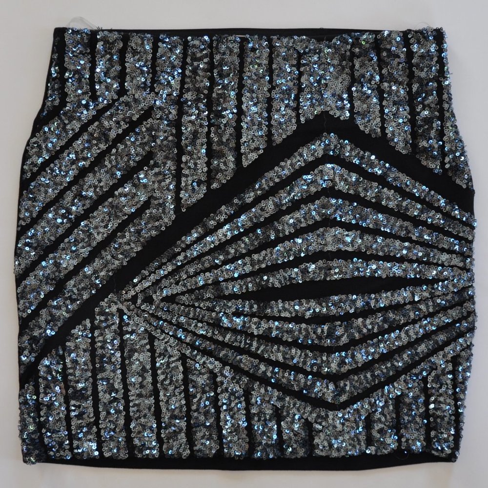 Ladies Evening Strapless Top Sequined Design Size SM